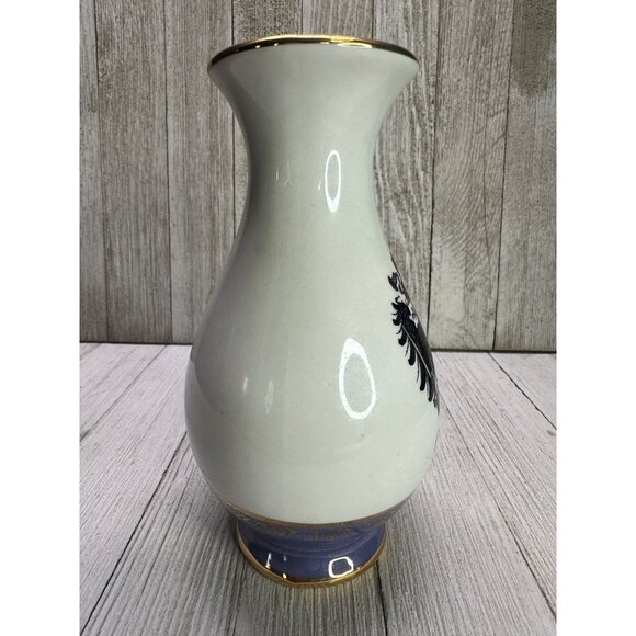 Vintage Wien Austria Handarbeit Bud Vase Porcelain Gold Rim 6.75'' Tall - Picture 4 of 9
